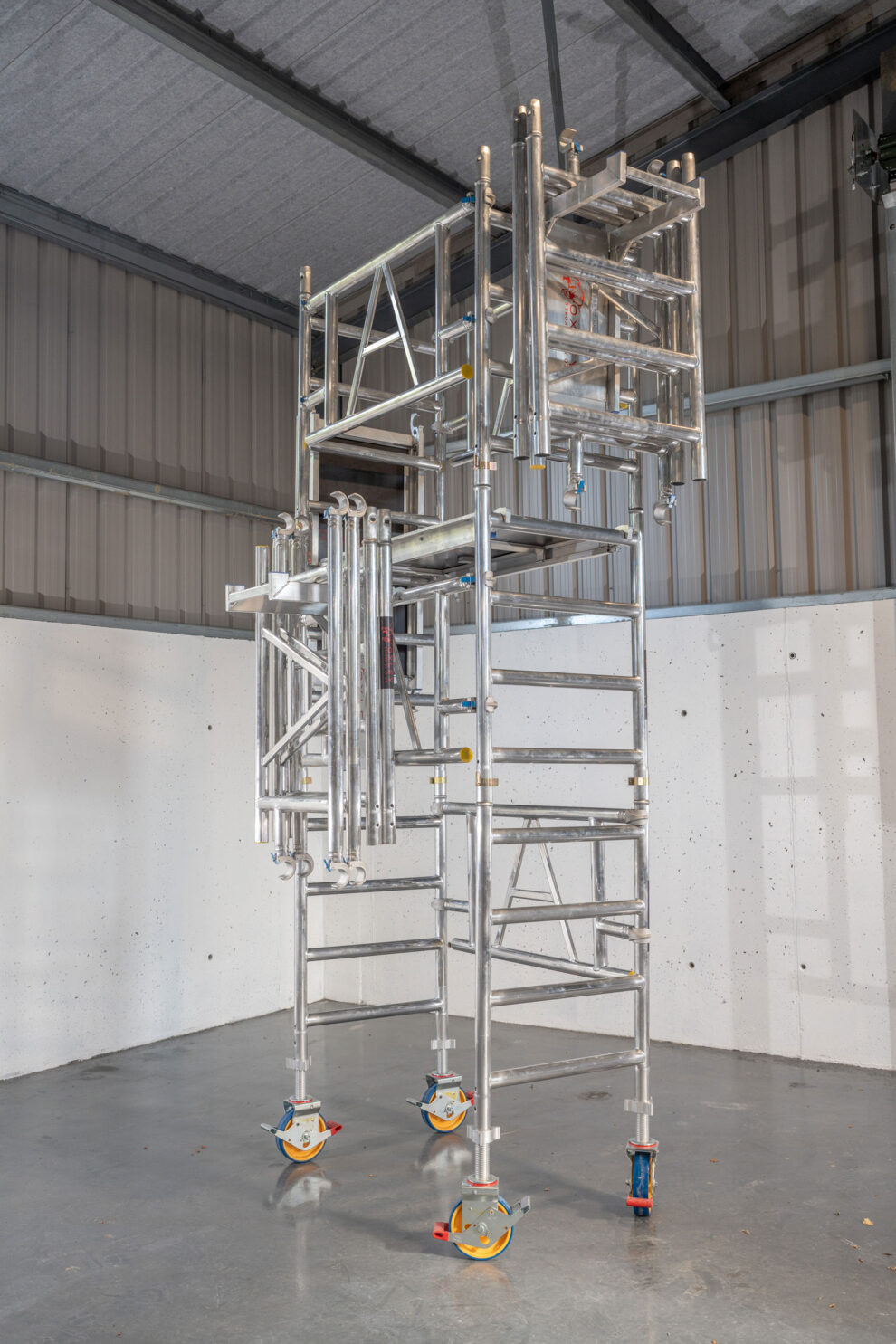 One Man Tower 0 7m X 1 2m Oxley Access Solutions